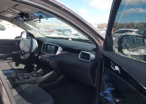 2019 Kia Sorento 2.4L Lx z USA, uszkodzony, nr VIN 5XYPG4A32KG561789